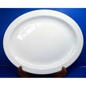 Midwinter Wedgwood Stonehenge White 12" X 9 3/4" Oval Plate Platter England